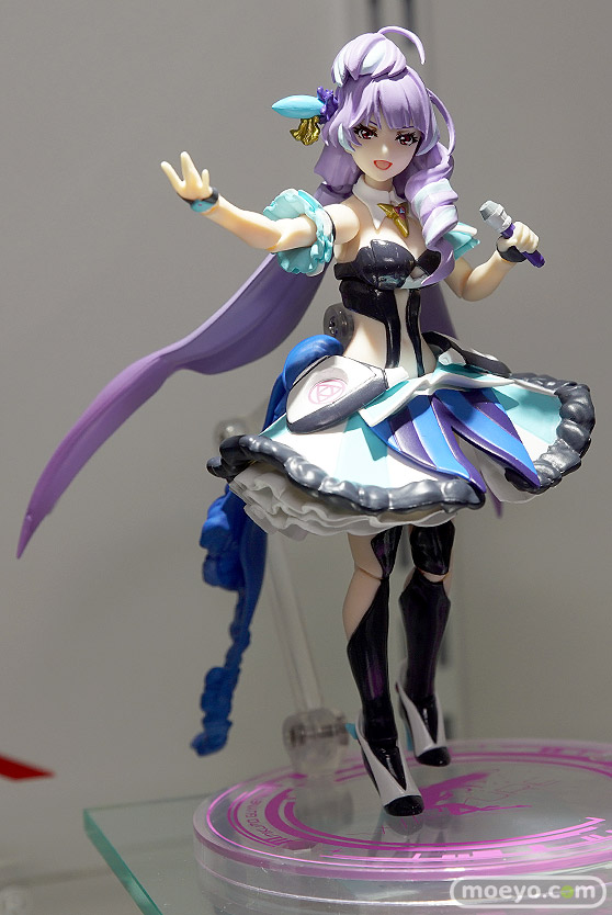 アニメジャパン2017のトムス・エンタテインメント　フロンティアワークス　株式会社サテライト　講談社キャラクターグッズマーケット　きゃらぐま　東映アニメーション　ブース新作フィギュア展示の様子11