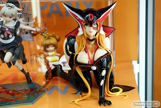 秋葉原の新作フィギュア展示の様子20