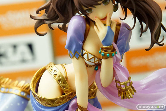 秋葉原の新作フィギュア展示の様子32