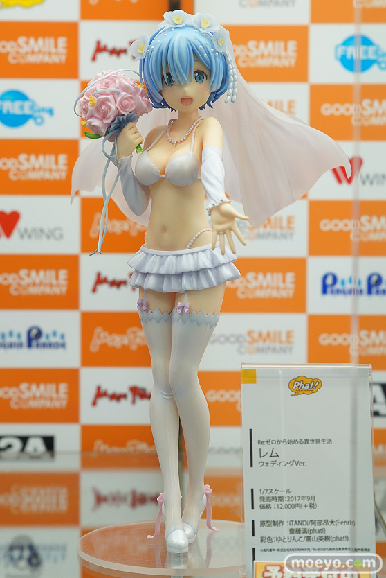 秋葉原の新作フィギュア展示の様子14