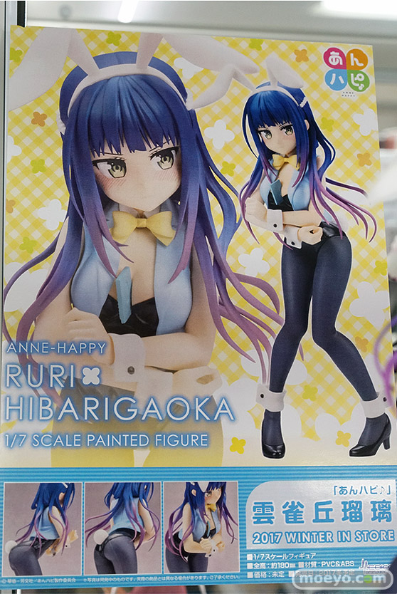 秋葉原の新作フィギュア展示の様子03