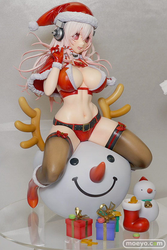 ヴェルテクスのすーぱーそに子 クリスマスVer.の新作フィギュア彩色サンプル画像02
