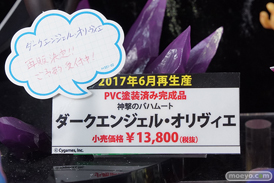 秋葉原の2017年ゴールデンウィーク中の新作フィギュア展示の様子24