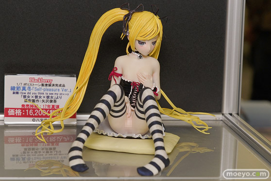 ブラックベリーの彼女×彼女×彼女 織節真冬 Self-pleasure Ver.ブラックカラーの新作フィギュア彩色サンプル画像01