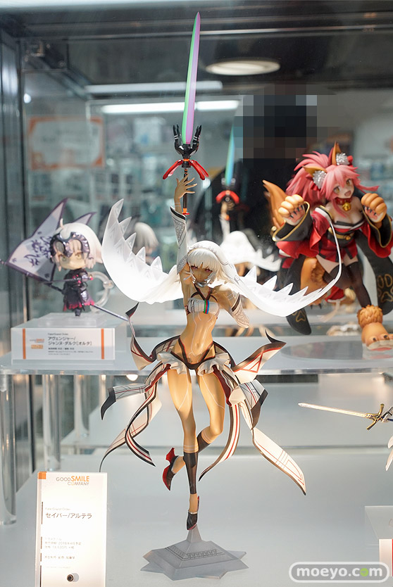 秋葉原の新作フィギュア彩色サンプル展示の様子あみあみ秋葉原店26