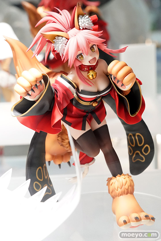 秋葉原の新作フィギュア彩色サンプル展示の様子あみあみ秋葉原店29