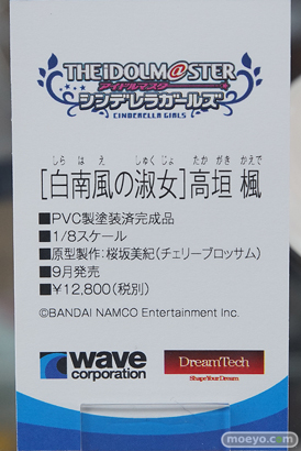 秋葉原の新作フィギュアの展示の様子20