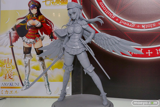 ホビージャパンの七つの美徳 ミカエル ～忠義の像の新作フィギュア彩色サンプル展示画像03