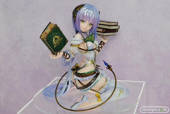 メガホビEXPO 2017 Spring アルターブースの新作フィギュア展示の様子10