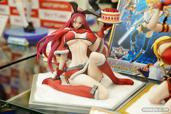 秋葉原の新作フィギュア展示の様子30