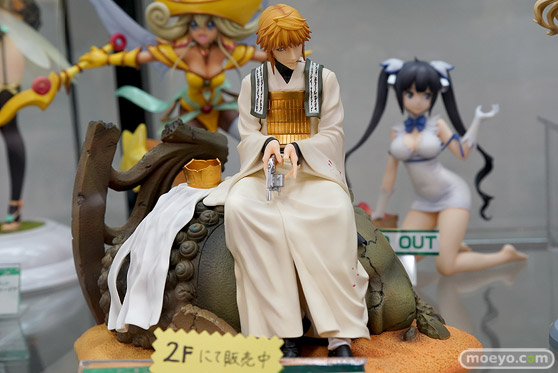 秋葉原の新作フィギュア展示の様子32