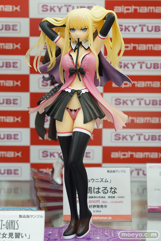 秋葉原の新作フィギュア展示の様子45