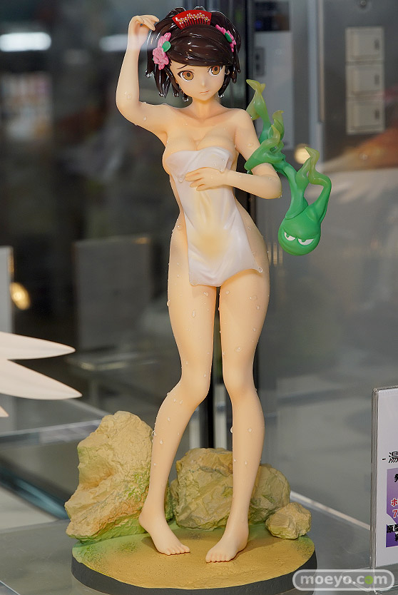 秋葉原の新作フィギュアサンプル展示の様子06
