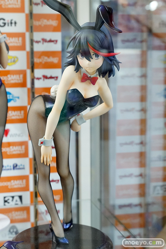 秋葉原の新作フィギュアサンプル展示の様子18