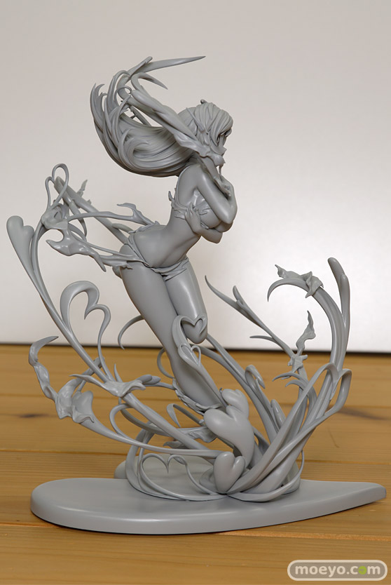 FineΦCloverのキューティーハニー １/７　如月ハニー　ハニーフラッシュ真っ最中！（仮称）の新作フィギュア原型画像04