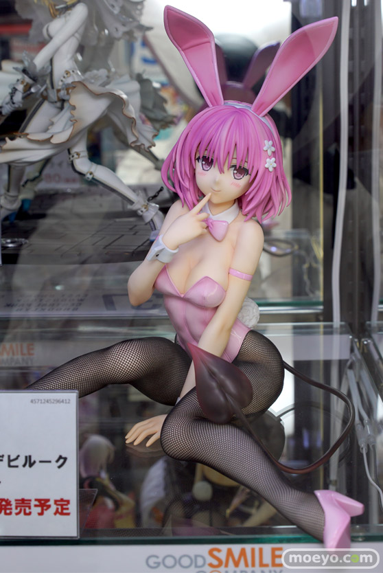 秋葉原新作フィギュア展示の様子12