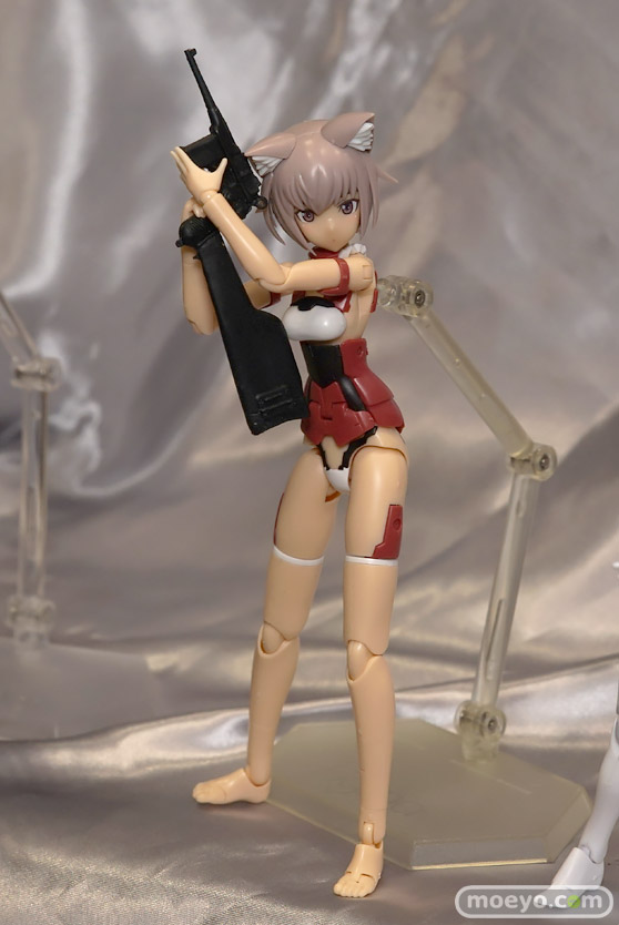 画像　サンプル　レビュー　フィギュア　【トレジャーフェスタin有明17】　OM規格 White Noise 鶴の館 04