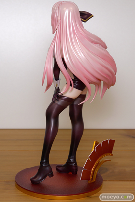 マックスファクトリーの初音ミク -Project DIVA- F 2nd 巡音ルカ テンプテーションVer.の新作フィギュア彩色サンプル画像06