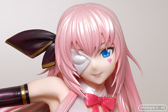 マックスファクトリーの初音ミク -Project DIVA- F 2nd 巡音ルカ テンプテーションVer.の新作フィギュア彩色サンプル画像11