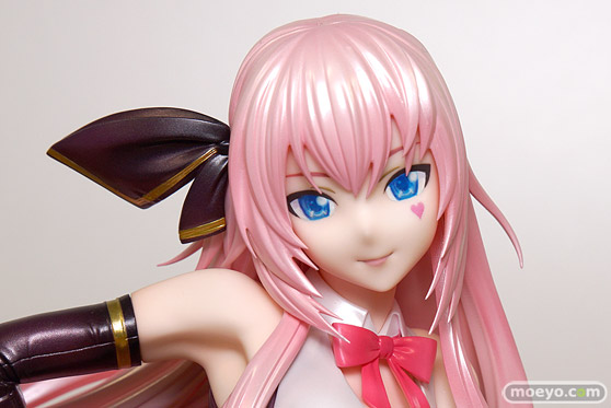 マックスファクトリーの初音ミク -Project DIVA- F 2nd 巡音ルカ テンプテーションVer.の新作フィギュア彩色サンプル画像11