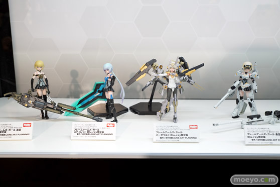 秋葉原でセッションGO! アニメ「フレームアームズ・ガール」展~FULLSCRATCHなきもち~ 会場の様子11