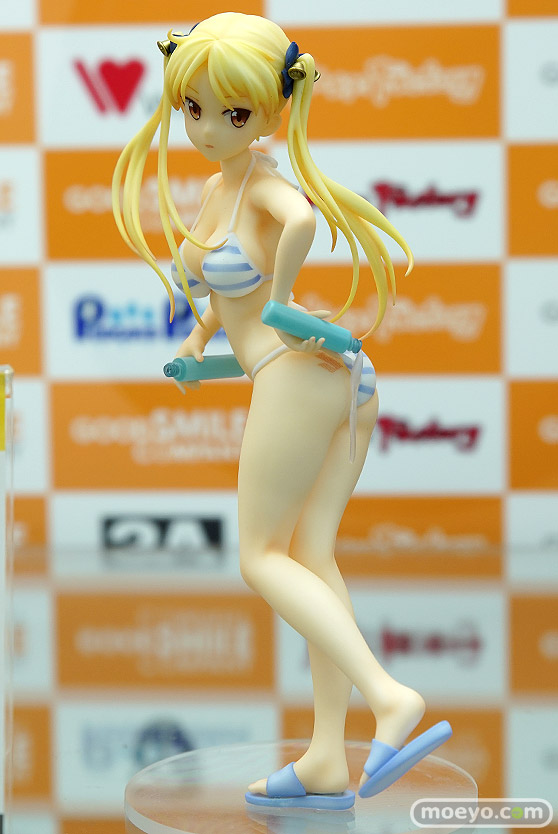 秋葉原の新作フィギュア展示の様子05