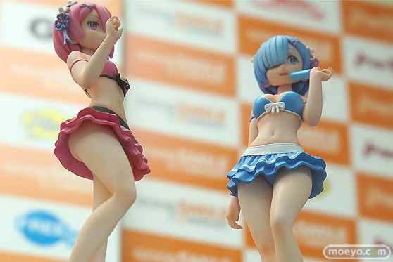 秋葉原の新作フィギュア展示の様子09