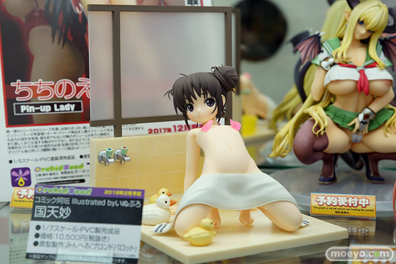 秋葉原の新作フィギュア展示の様子22