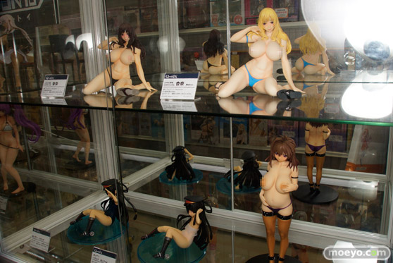 あみあみ秋葉原ラジオ会館店オープン前日の店内の成人向けブースの様子04