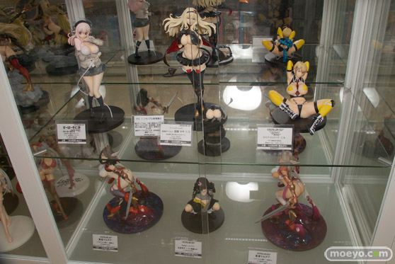 あみあみ秋葉原ラジオ会館店オープン前日の店内の成人向けブースの様子08