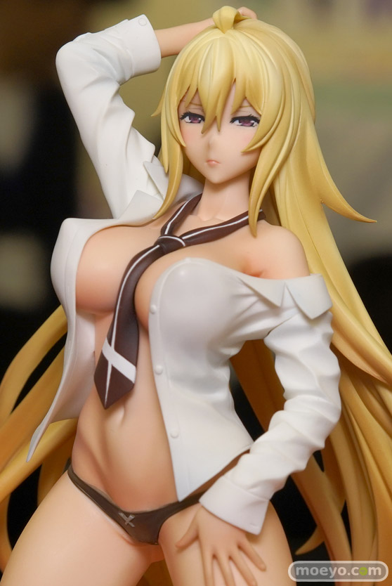 プルーヴィーの極美 Girls Slender Glamorous VALKYRIE DRIVE -MARMAID- 敷島魅零 素肌ワイシャツVer.の新作フィギュア彩色サンプル画像04