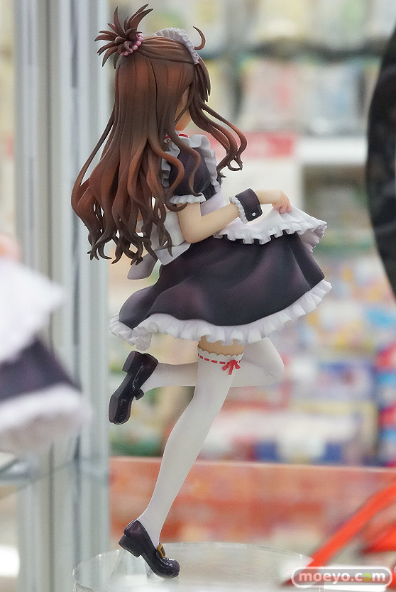キューズQのToLOVEる-とらぶる-ダークネス 結城美柑 メイドStyleの新作フィギュア彩色サンプルあみあみでの展示画像04