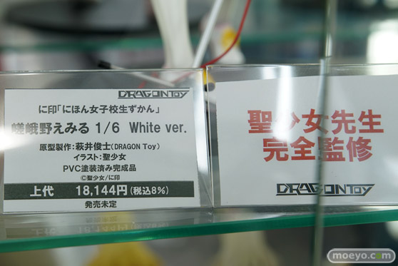 秋葉原での新作フィギュア展示の様子06