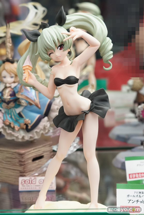 秋葉原での新作フィギュア展示の様子16