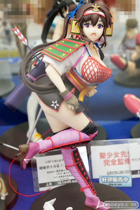 秋葉原での新作フィギュア展示の様子45