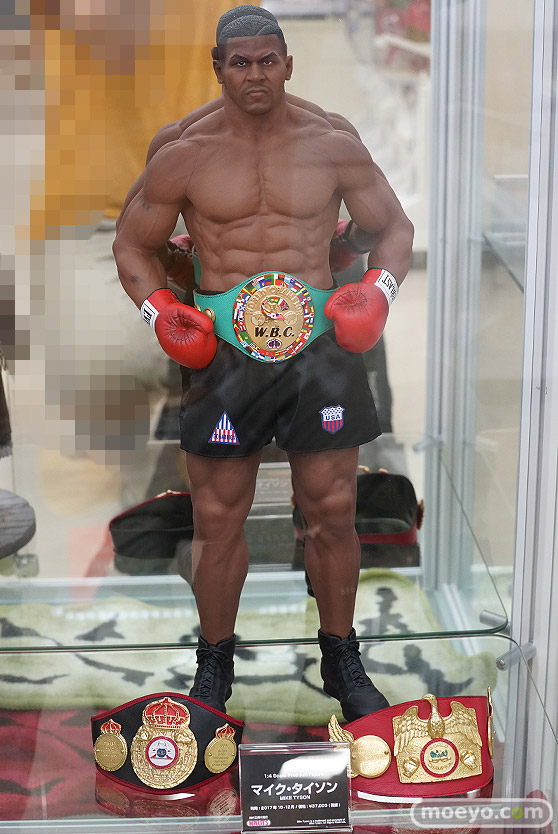 秋葉原のあみあみ秋葉原ラジオ会館店新作フィギュア展示の様子24