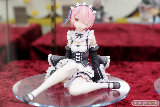 秋葉原の新作フィギュア展示の様子12