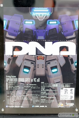 秋葉原の新作フィギュア展示の様子03