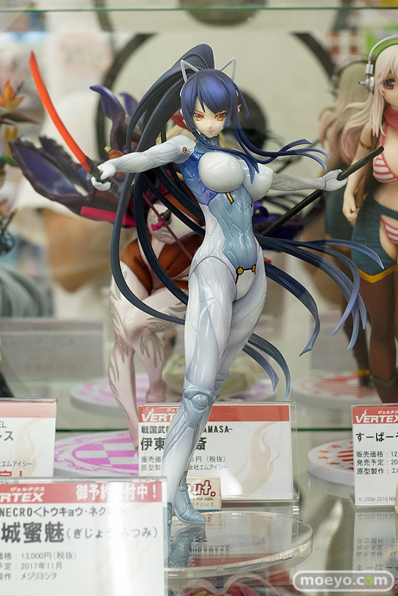 秋葉原の新作フィギュア展示の様子20