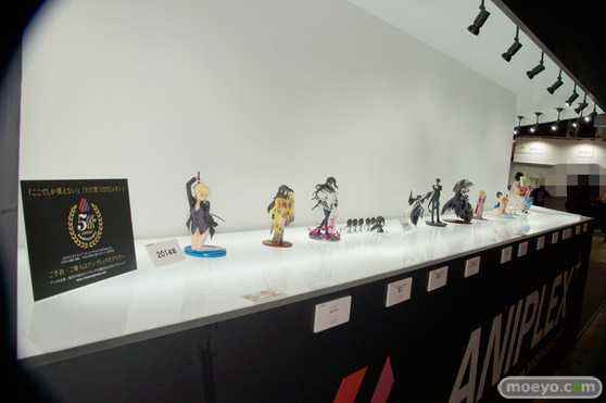 C3AFA TOKYO 2017でのアニプレックスプラス5周年記念フィギュア展示の様子02