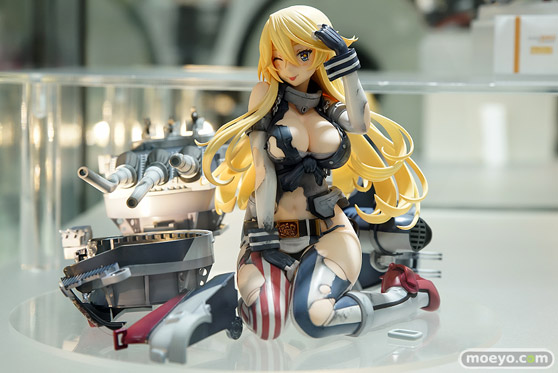 秋葉原の新作フィギュア展示の様子03