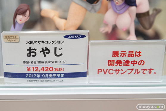 秋葉原の新作フィギュア展示の様子07