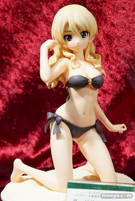 秋葉原の新作フィギュア展示の様子13