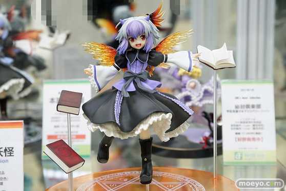 秋葉原の新作フィギュア展示の様子04