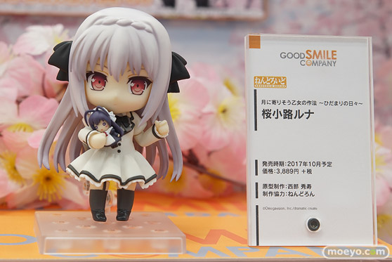 秋葉原の新作フィギュア展示の様子18