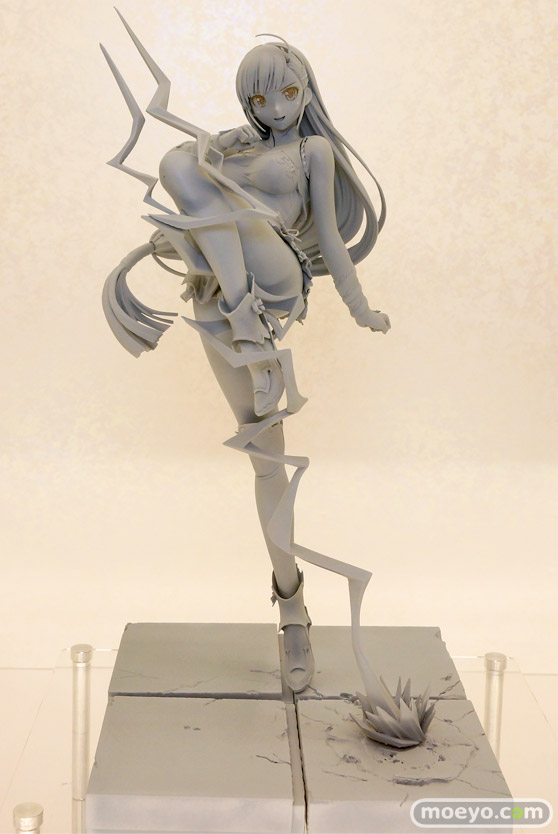 アクアマリンのブレードアークス from シャイニングEX 白き雲龍 パイロンの新作フィギュア原型画像01