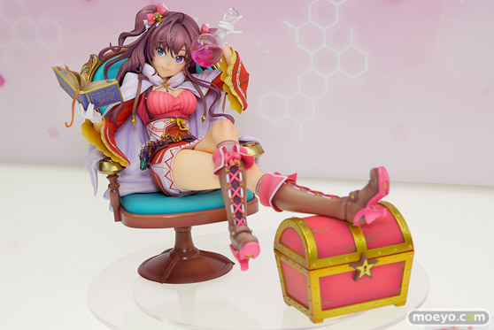 アルターのアイドルマスター シンデレラガールズ 一ノ瀬志希 パフュームトリッパーVer.の新作フィギュア彩色サンプル画像03