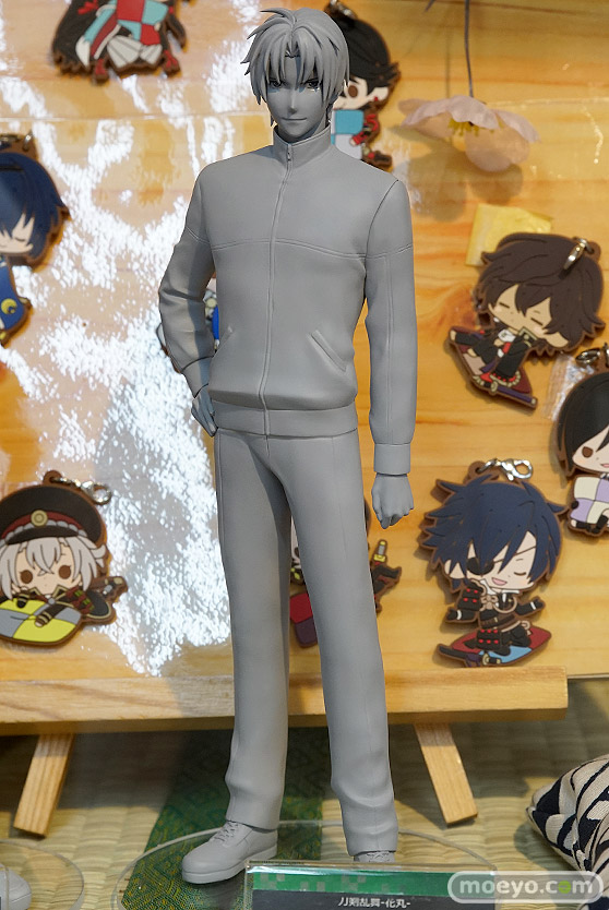 秋葉原の新作フィギュア展示の様子15