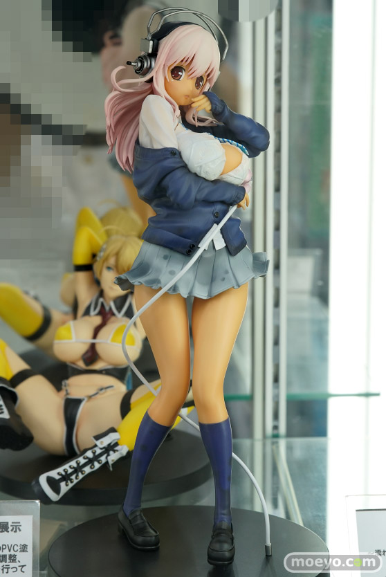 秋葉原の新作フィギュア展示の様子21