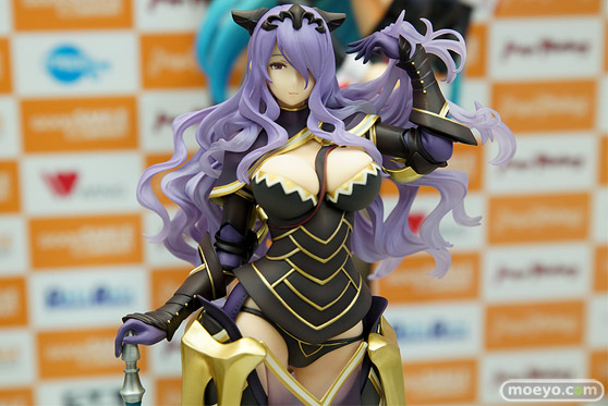 秋葉原の新作フィギュア展示の様子32